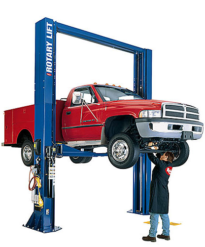 Total Tool offers Automotive Lift Operator Training for all truck and auto lifts to keep your personnel safe